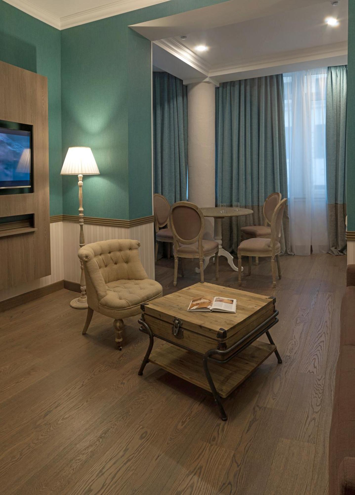 Zentrum Hotel Kisinyov Kültér fotó