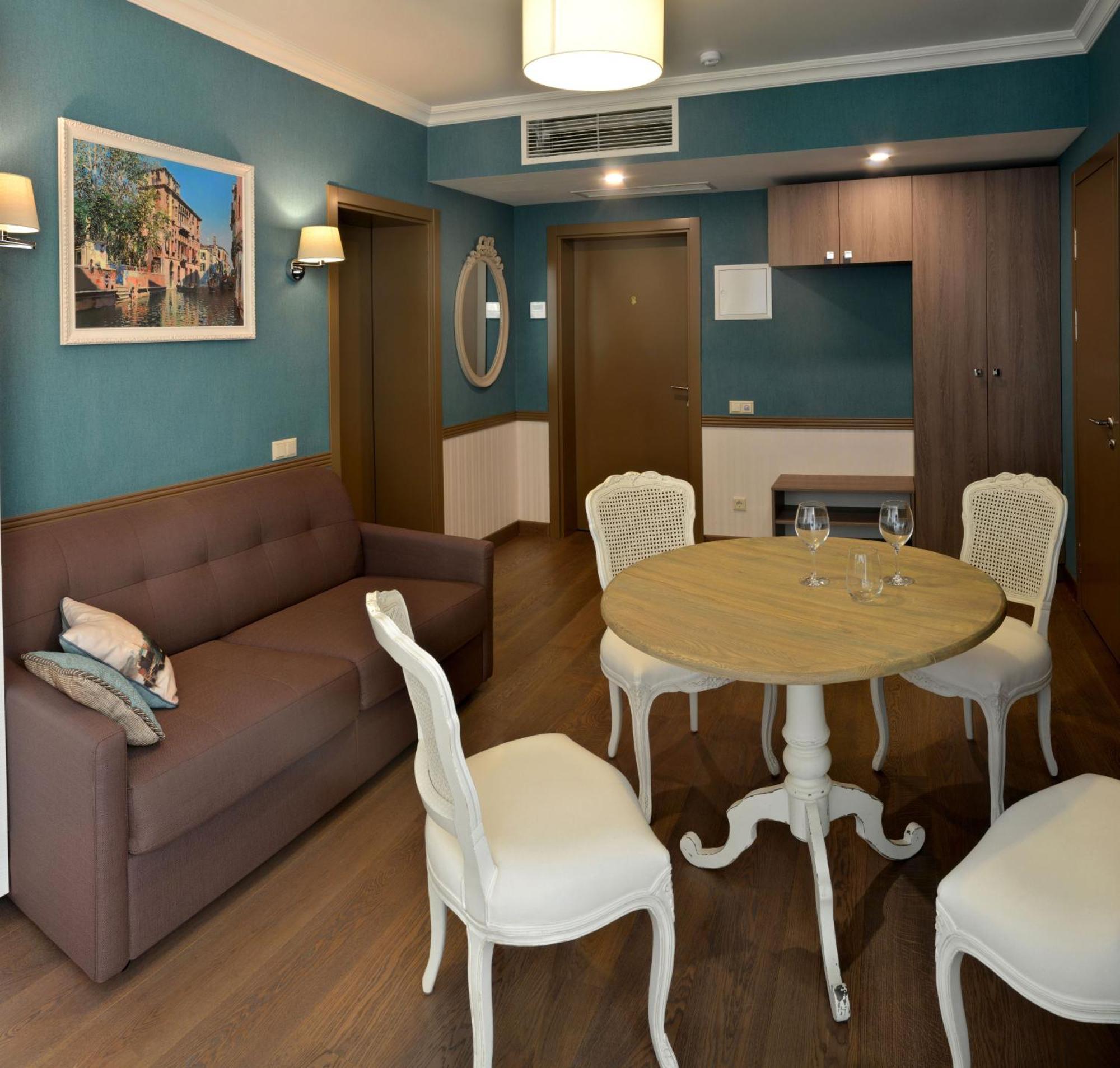 Zentrum Hotel Kisinyov Kültér fotó