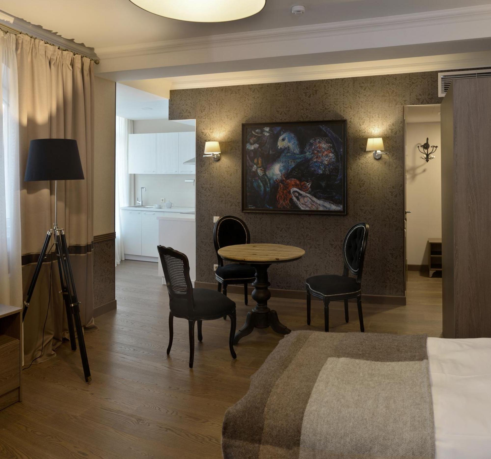 Zentrum Hotel Kisinyov Kültér fotó