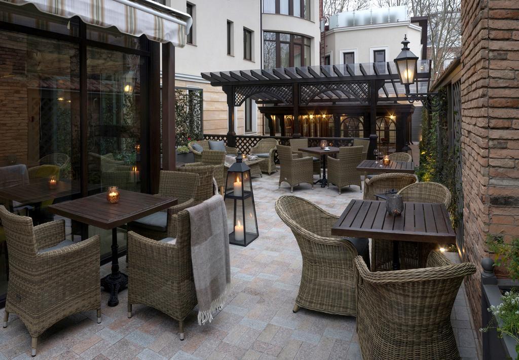 Zentrum Hotel Kisinyov Kültér fotó