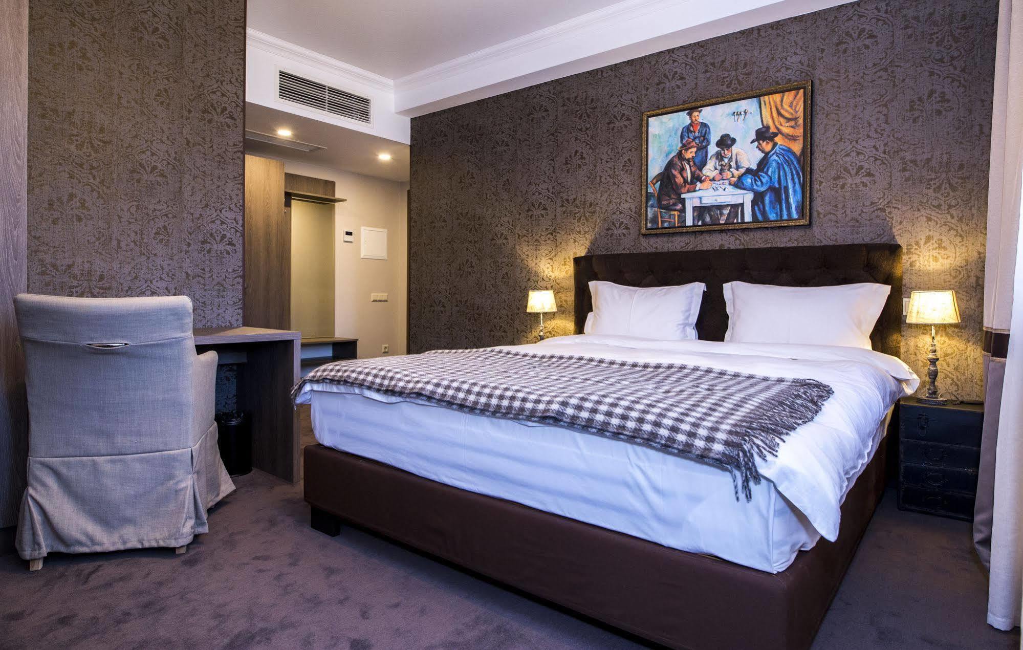 Zentrum Hotel Kisinyov Kültér fotó