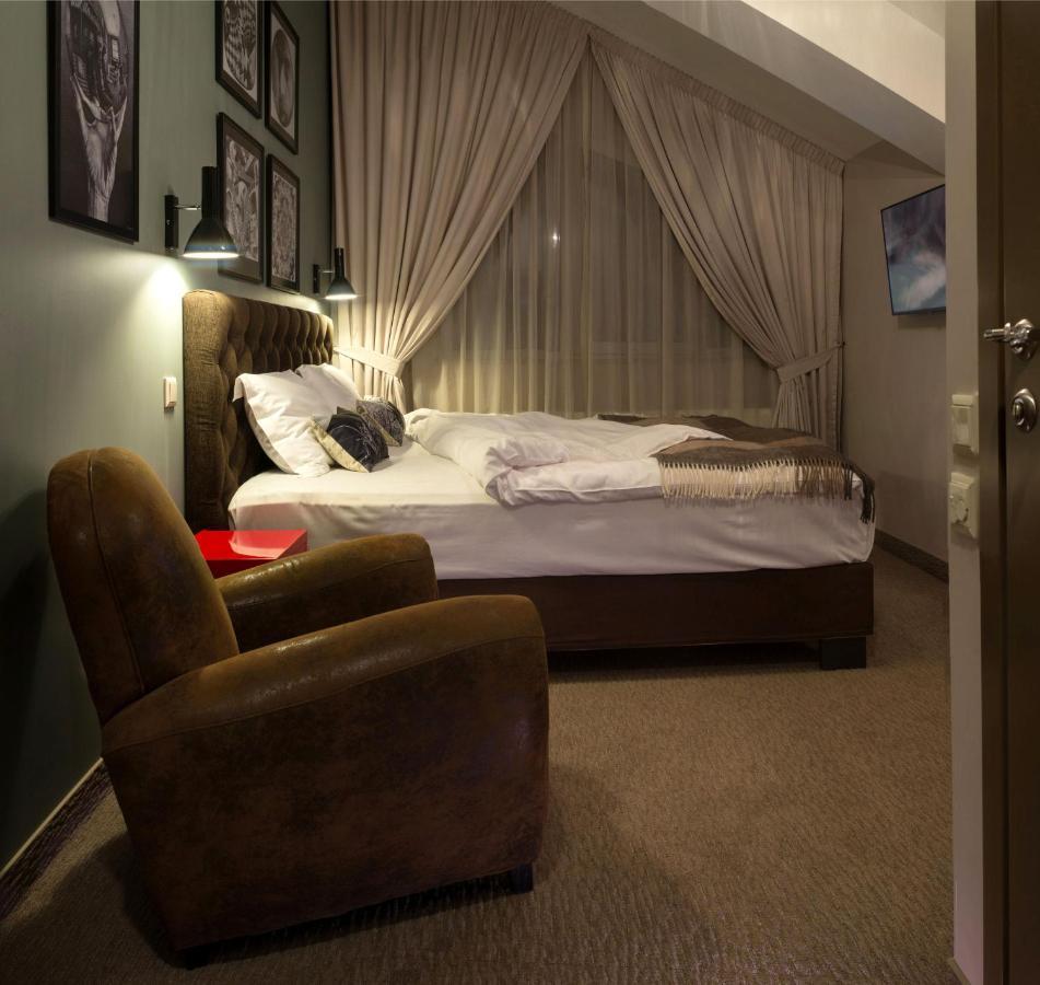 Zentrum Hotel Kisinyov Kültér fotó